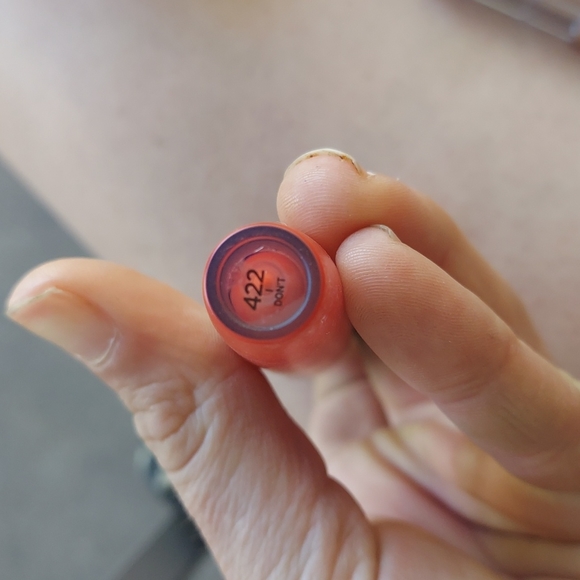 🍭💋Loreal Rouge I Don't Lipstick - Picture 4 of 9